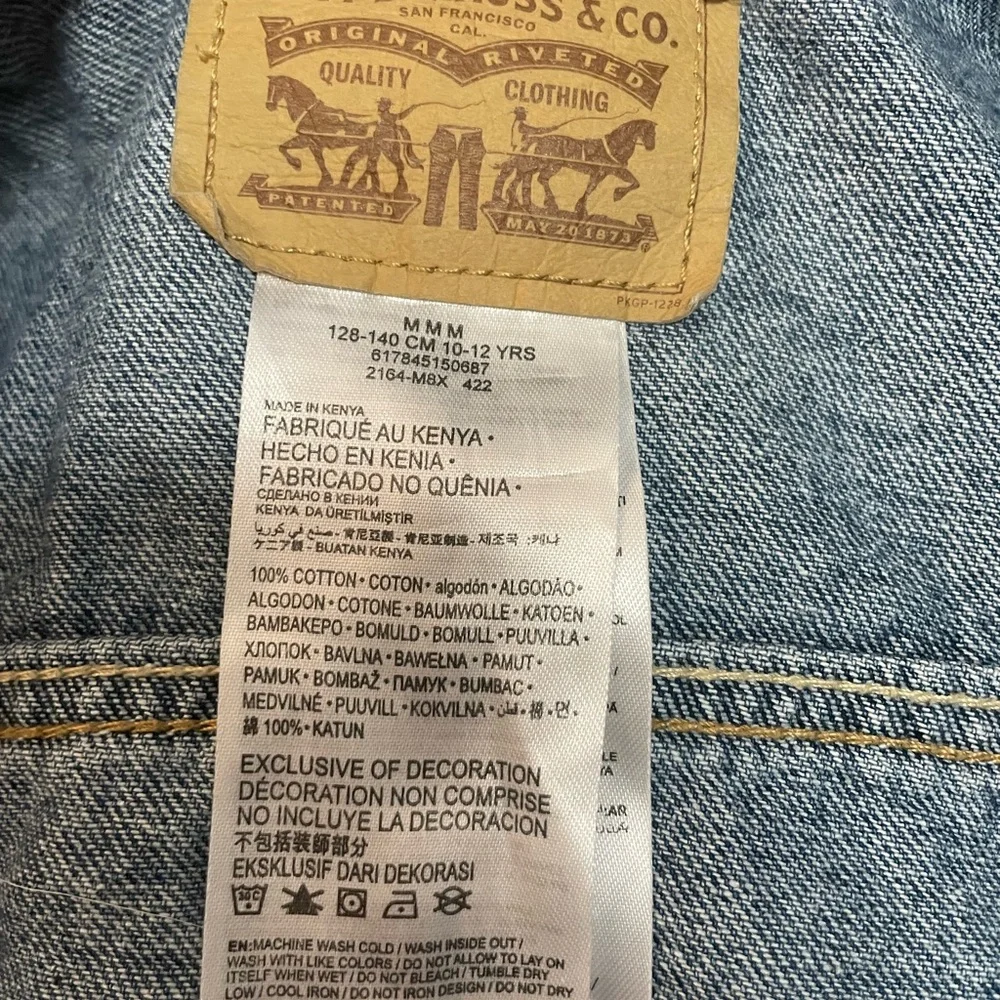 Kids 💙 Levi's Blue Jean Jacket Vintage Denim Style, size 10-12